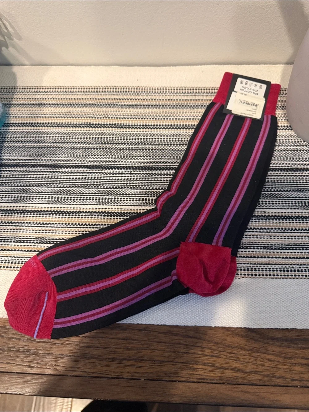 Duchamp Men's Black Dress Socks with‎ Red and Pink Stripes size Large NWT